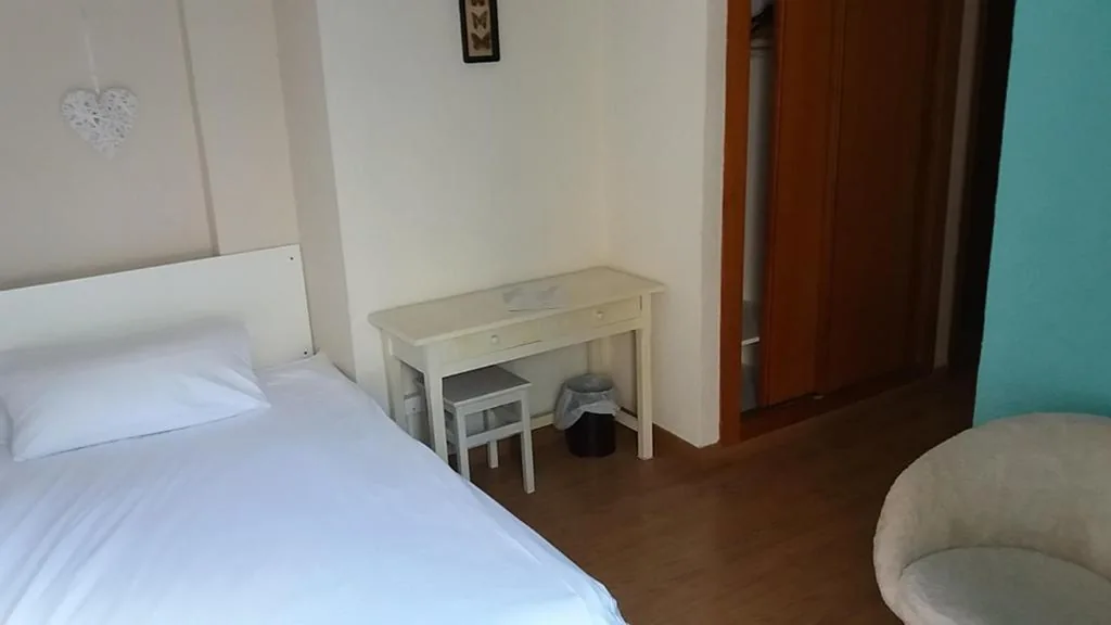 Eenpersoonskamer — Hotel Marbel