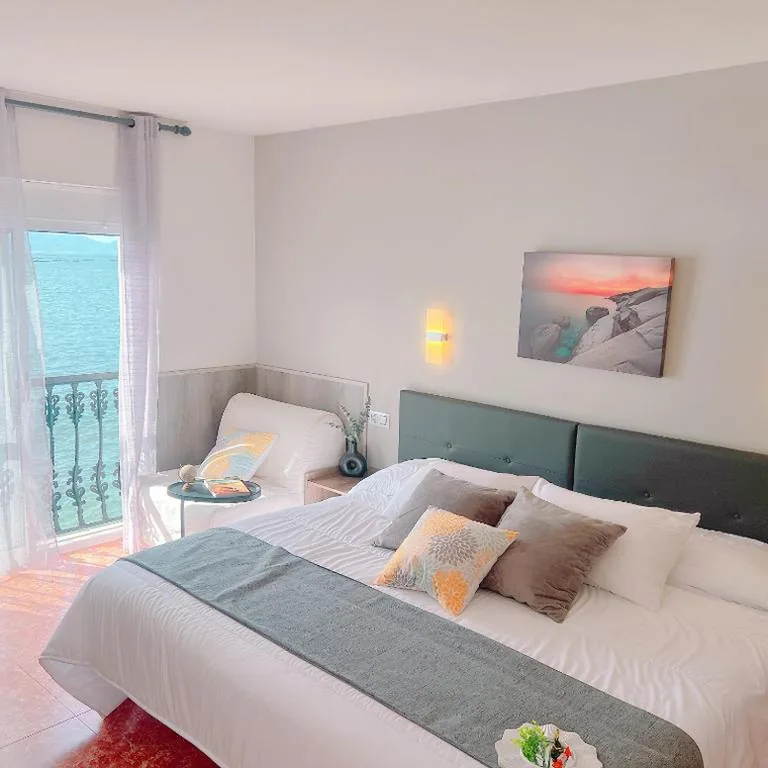 Suite con vista sul mare - 1 letto grande — HOTEL MAREA