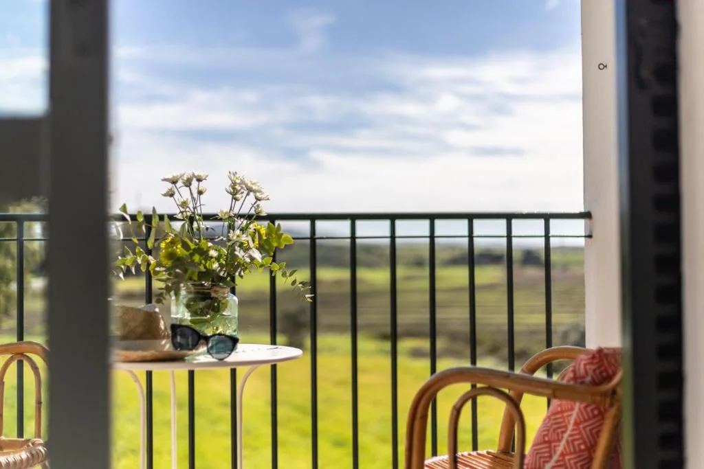 Camera Doppia Deluxe con balcone — Hotel Marhava