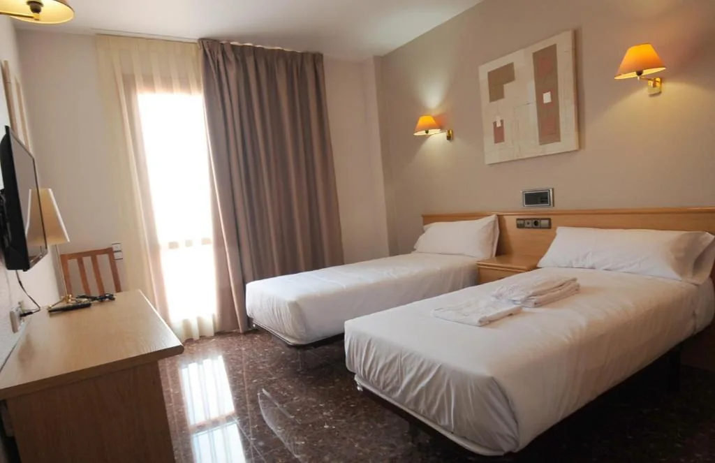 Zweibettzimmer — HOTEL MARIA ROSA