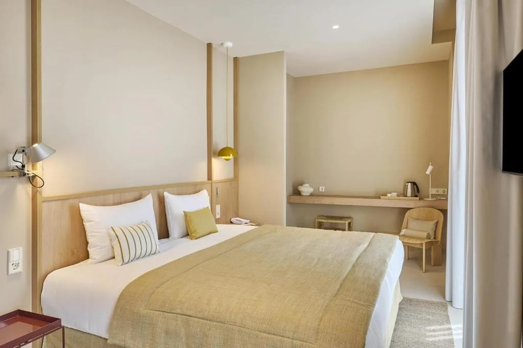 Superiorルーム・大型ベッド1台 — Hotel Marina Cambrils by URH