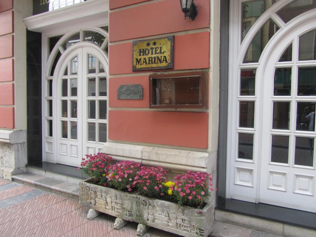 Hotel Marina