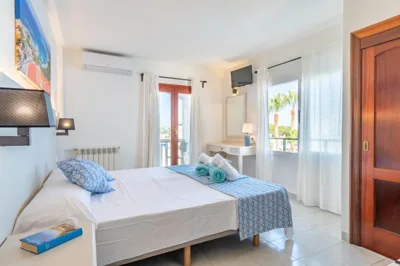 Hotel Martorell by MHR — foto 8