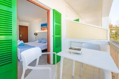 Hotel Martorell by MHR — foto 11