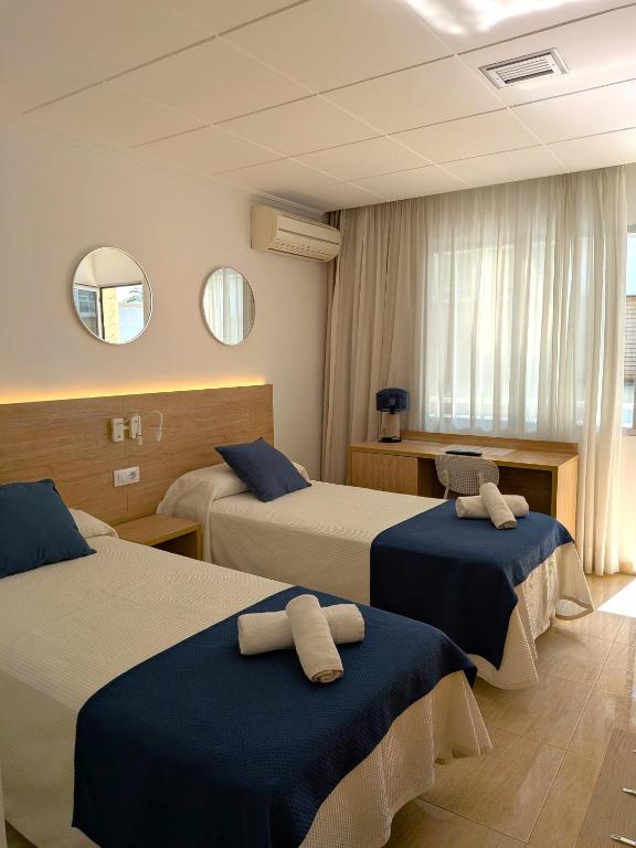 Hotel Marynton IberFlat - Operated by HostyKey
