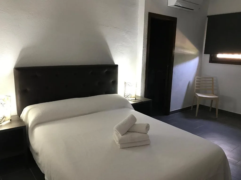 Quarto Duplo Económico — Hotel Mas Palou