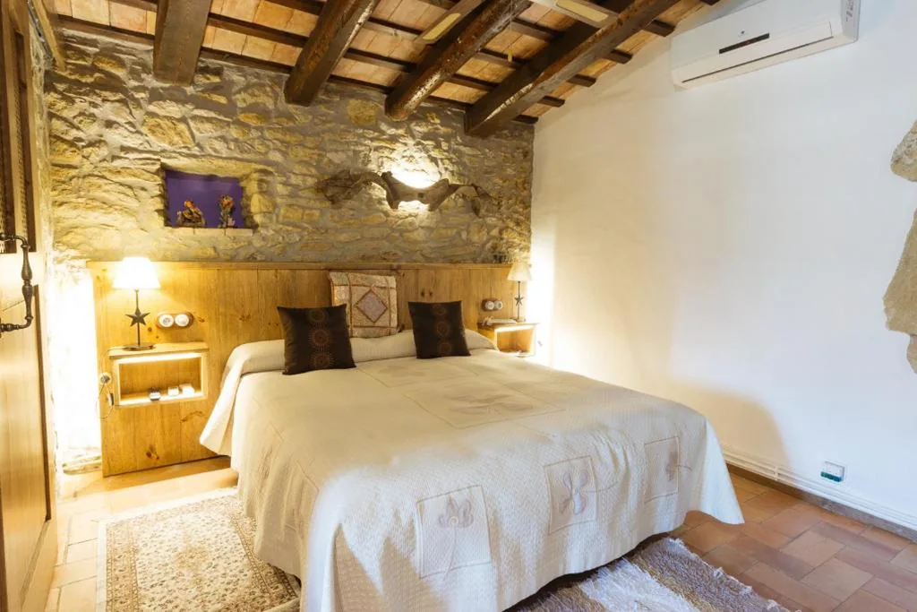 Quarto Duplo Deluxe — Hotel Mas Rabiol -Emporda-Only Adults-Eco Hotel