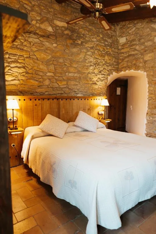 Quarto Duplo Pequeno — Hotel Mas Rabiol -Emporda-Only Adults-Eco Hotel