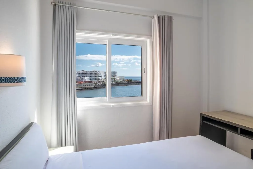 Tweepersoonskamer met Uitzicht op Zee — Hotel Médano