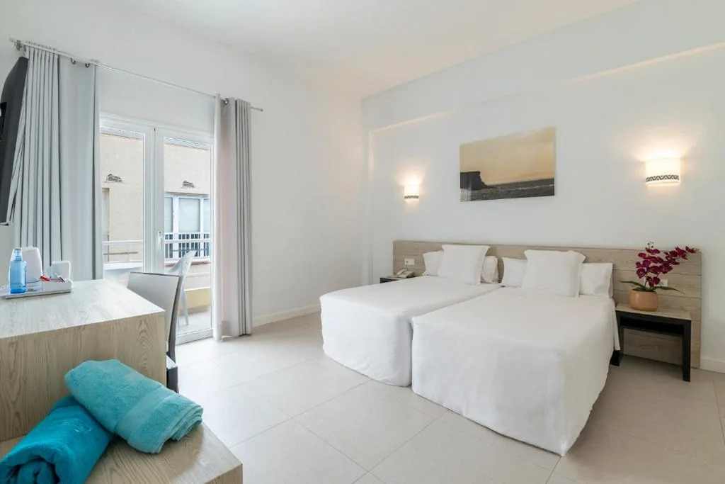 Standaard Tweepersoonskamer — Hotel Médano