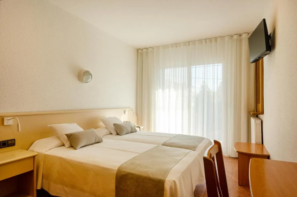 ダブルルーム（ベッド1台または2台） — Hotel Medes II
