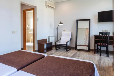 Hotel Mediodía — Foto 12