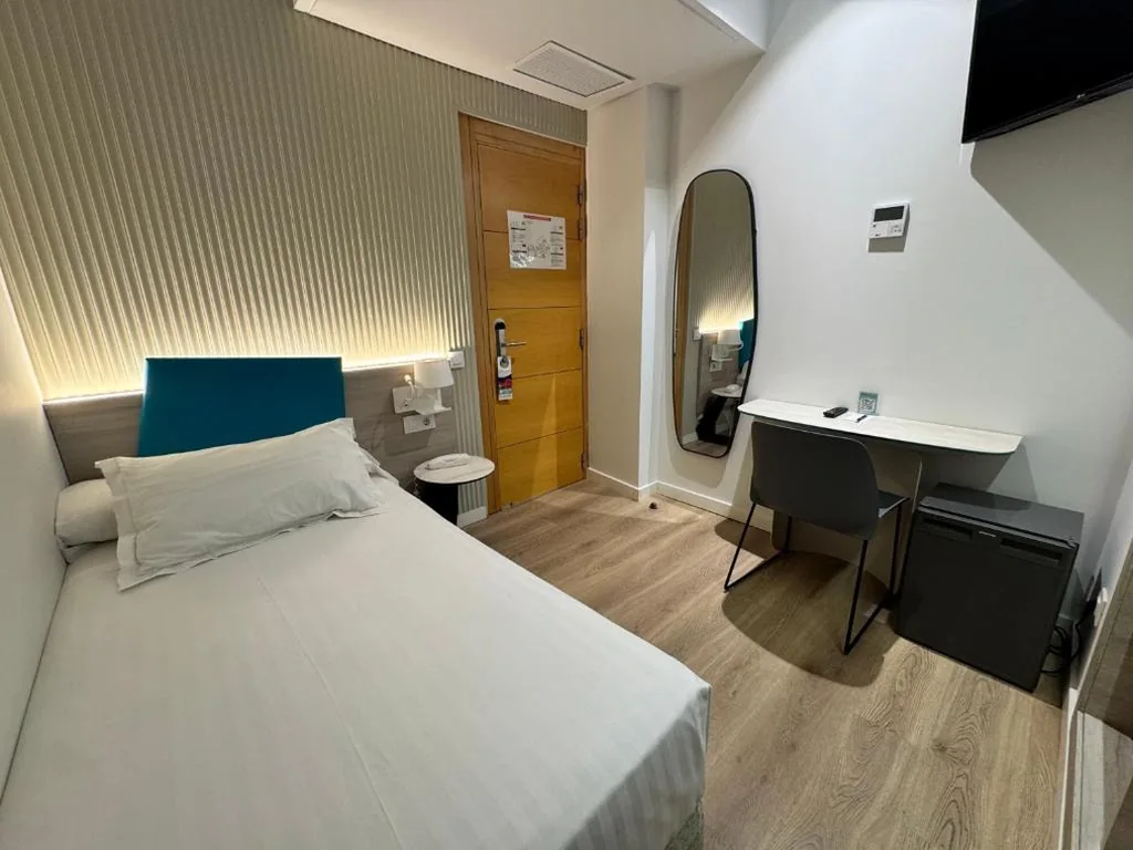 Habitación Individual — Hotel Mediterraneo Valencia