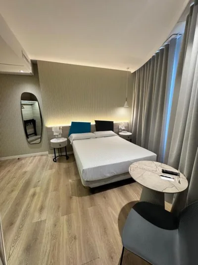 Hotel Mediterraneo Valencia — foto 8