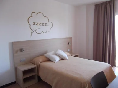 Hotel Mediterrani Express — foto 2