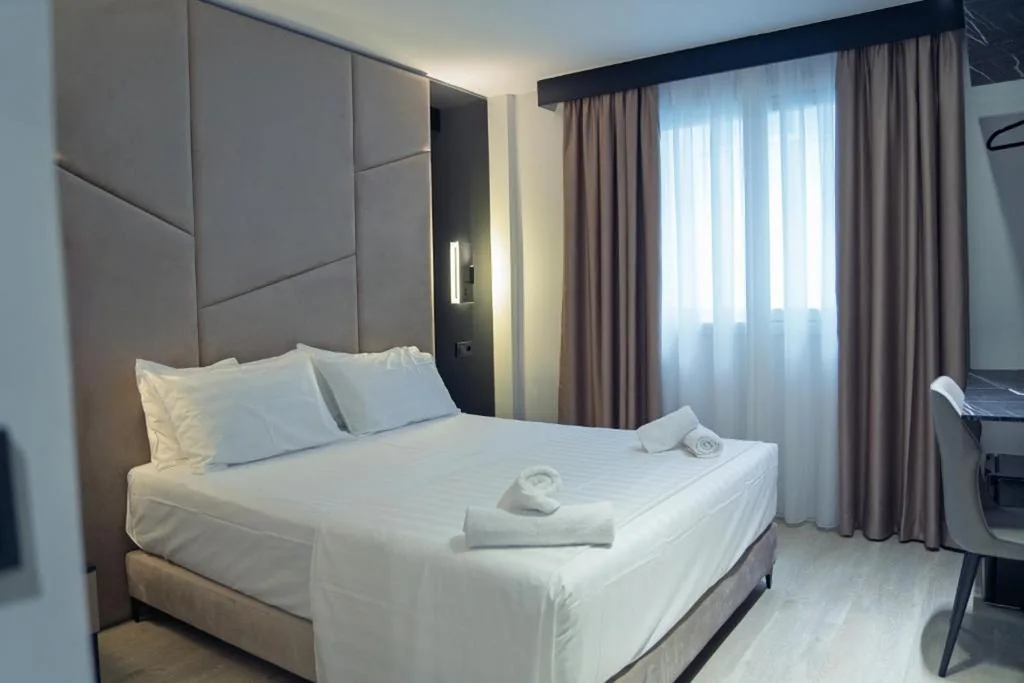 Camera doppia — Hotel Mefolinkel Suits