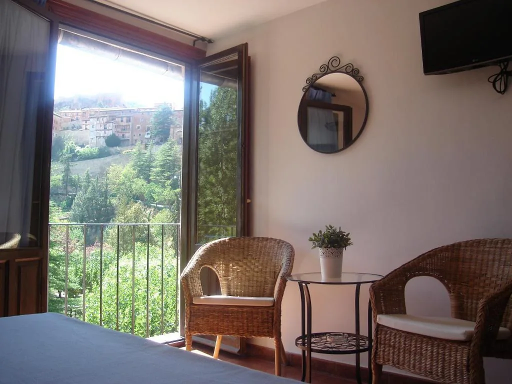 Camera doppia con balcone - 1 o 2 letti — Hotel Mesón del Gallo