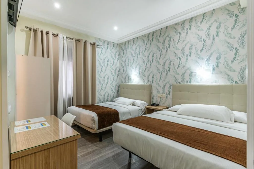 Quarto Duplo Standard - 2 camas — Hotel Mexico
