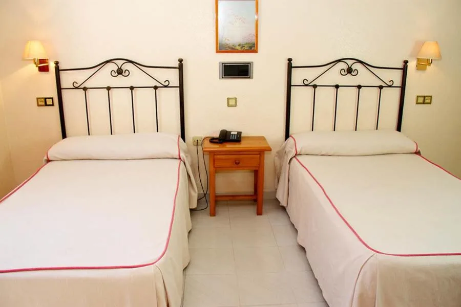 Quarto Duplo - 1 ou 2 camas — Hotel Mi Casa