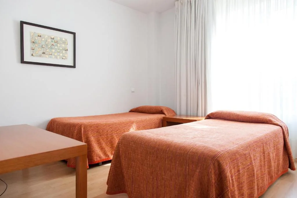 Habitación Doble - 2 camas — Hotel Miera