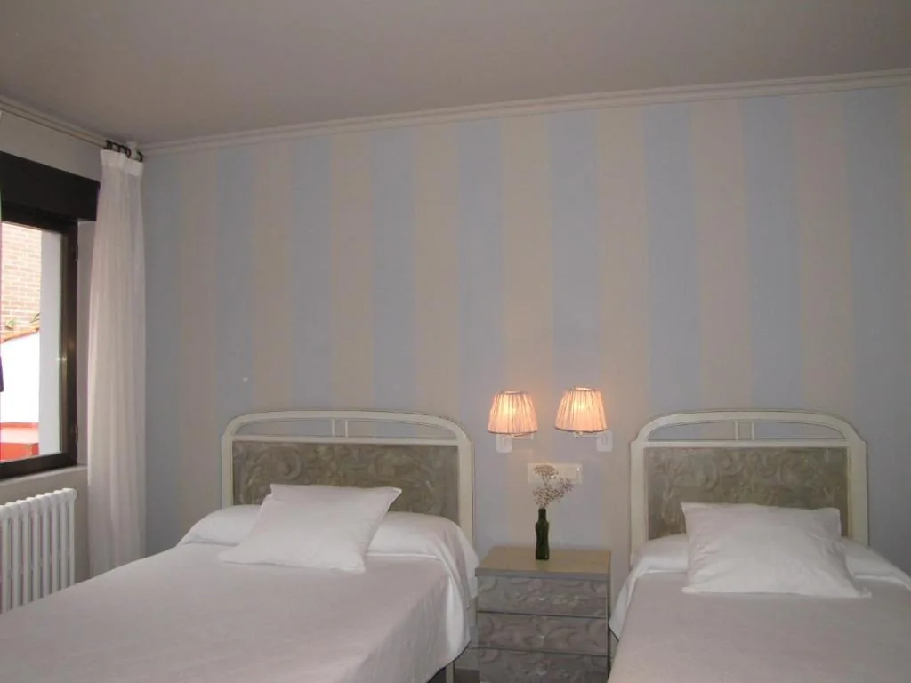 Camera Standard economica - 2 letti singoli — Hotel Migal