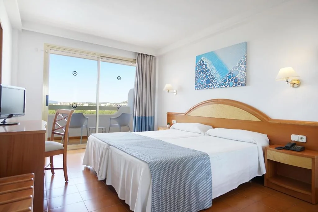 Habitación Doble con balcón — Hotel Millor Sol