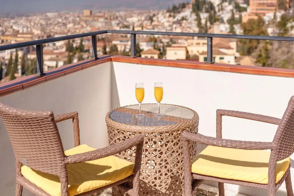 テラス付きスーペリアダブルルームまたはツインルーム — Hotel Mirador Arabeluj