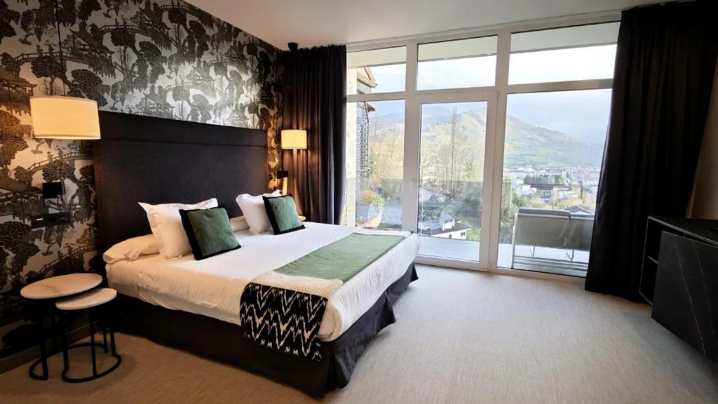 テラス付きJunior Suite — Hotel Mirador de la Cepada