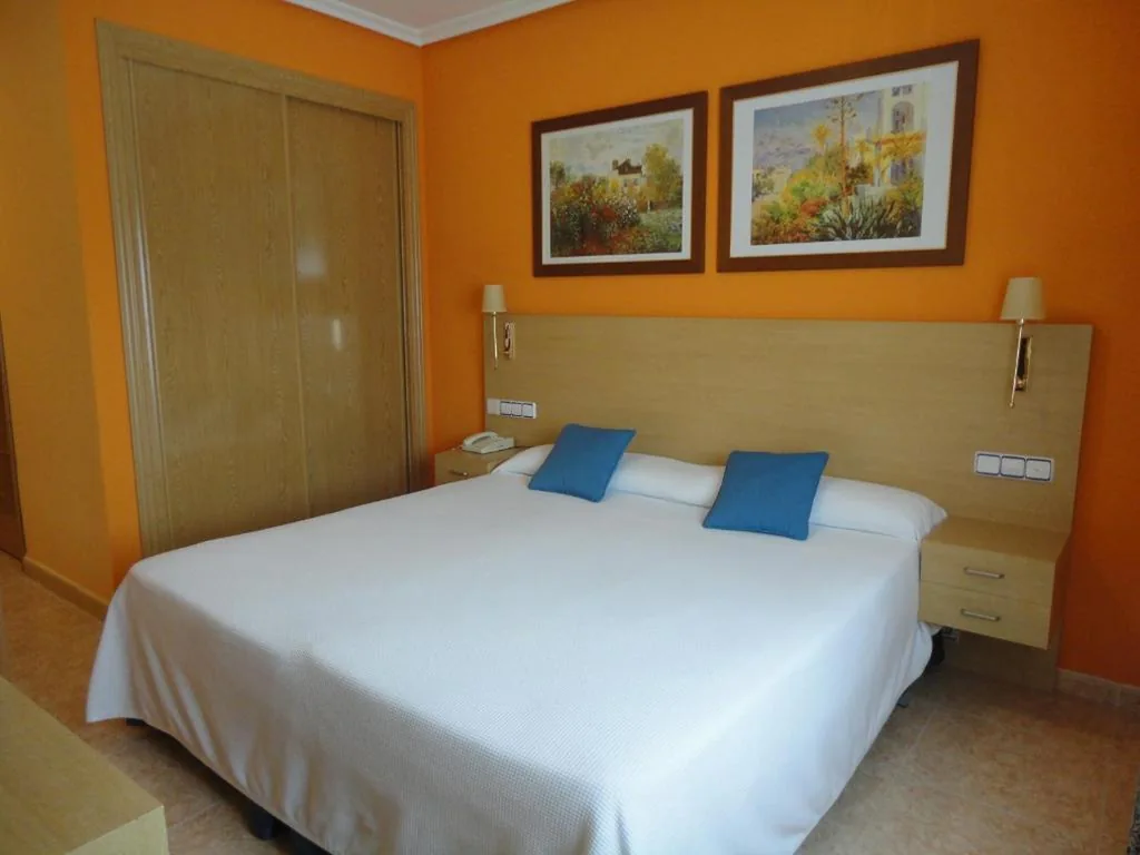 Camera Doppia - 1 o 2 letti — Hotel Mirador