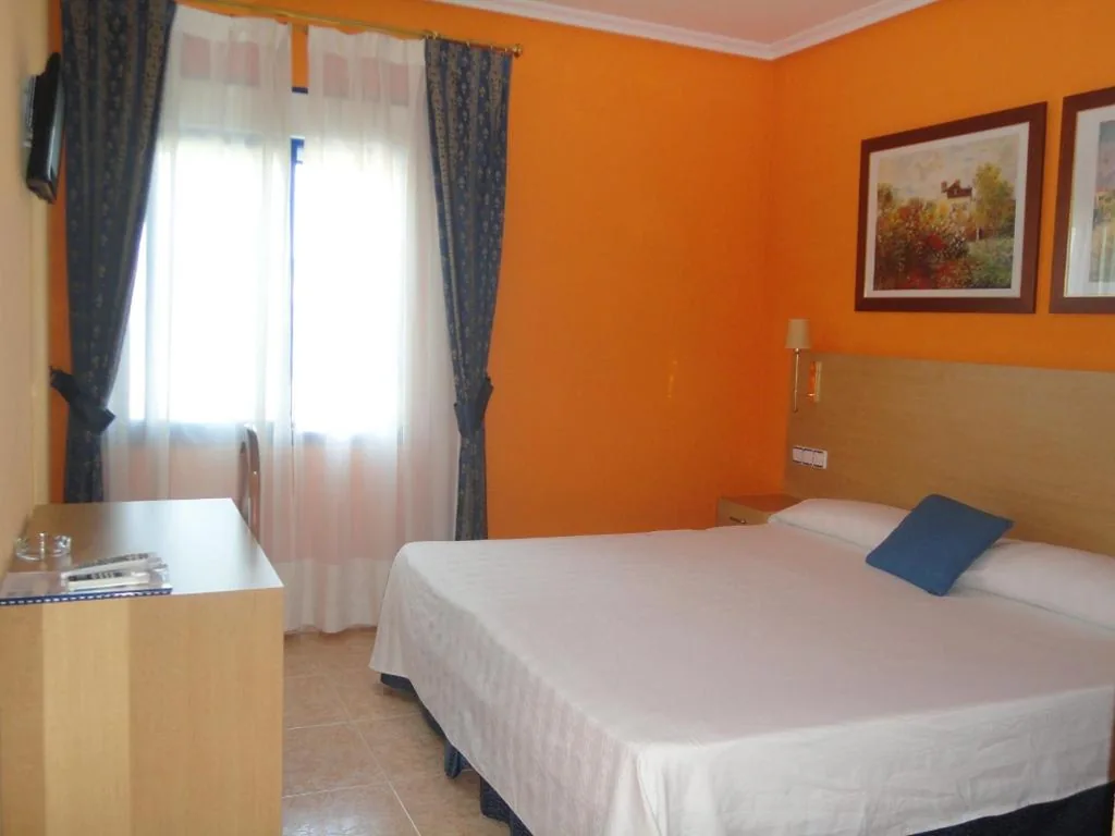 Camera Doppia con letto supplementare — Hotel Mirador
