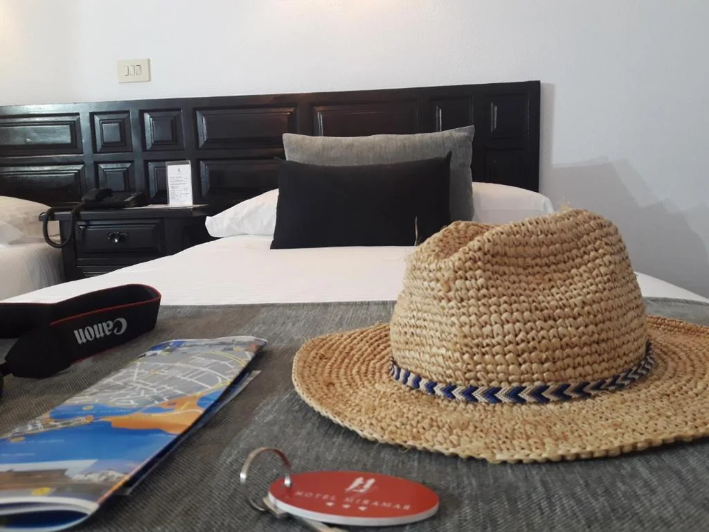 Quarto Duplo Económico - 2 camas — Hotel Miramar