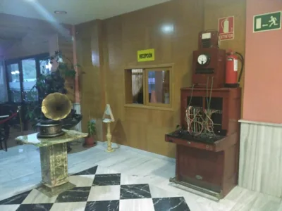Hotel Mirasierra — Foto 7