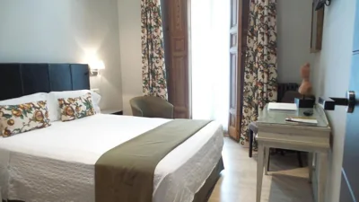Hotel Moderno Puerta del Sol — Foto 3