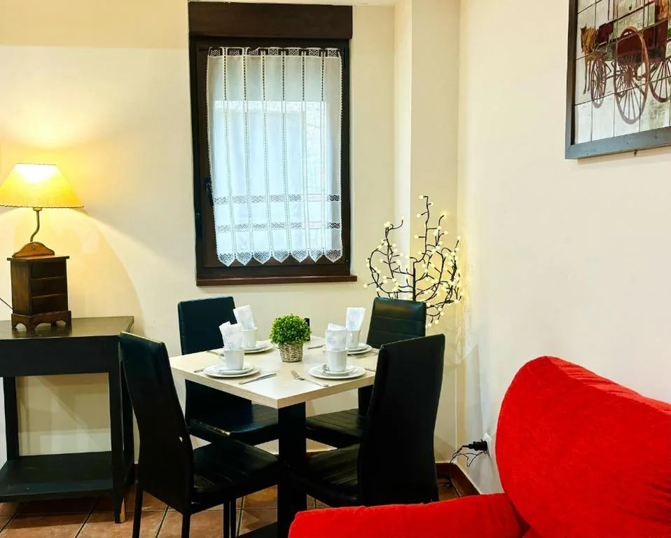 Casa — Hotel Molina Real