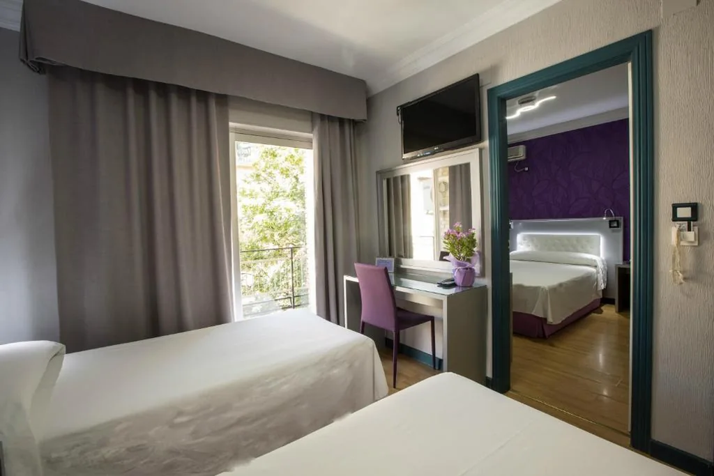 Camera quadrupla — Hotel Molinos