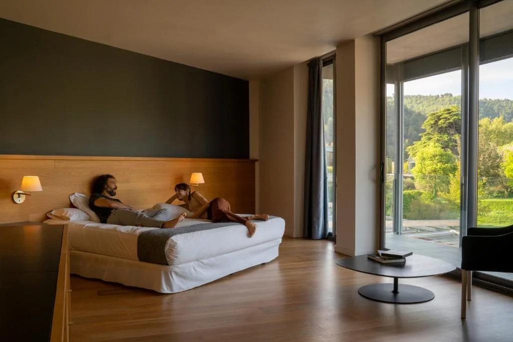 Presidentiële Suite met terras — Hotel Món Sant Benet