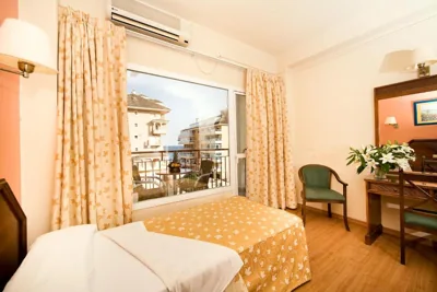 Hotel Monarque Cendrillón — foto 2