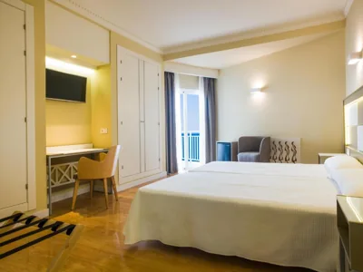 Hotel Monarque Torreblanca — Foto 8