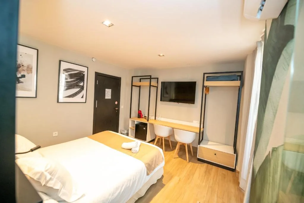 Quarto Duplo Standard - 1 ou 2 camas — Hotel Monasterio Granada - Adults Only