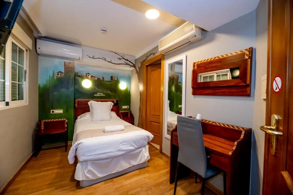 Quarto Individual — Hotel Monasterio Granada - Adults Only
