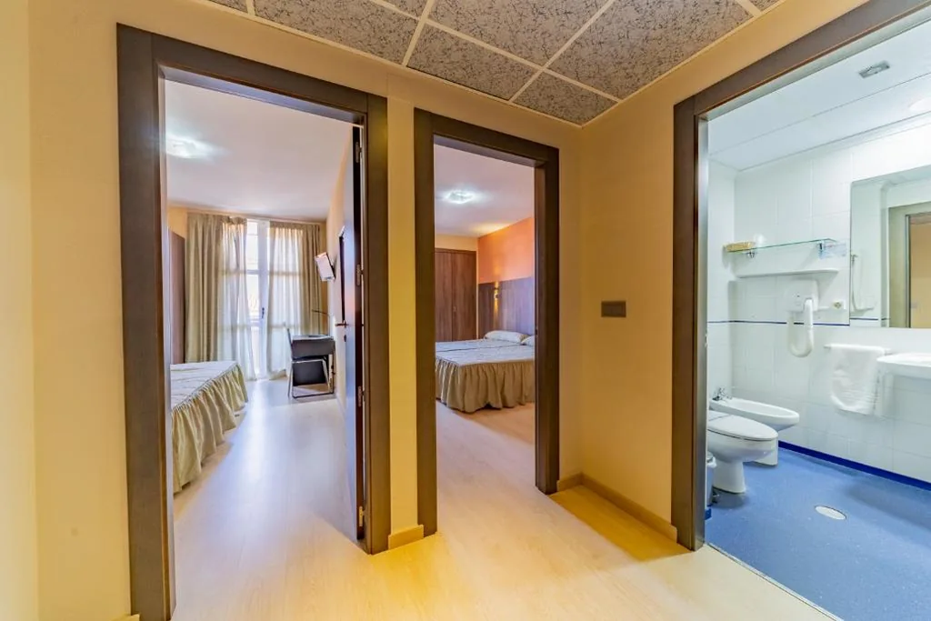 Camera familiare — Hotel Monreal Jumilla