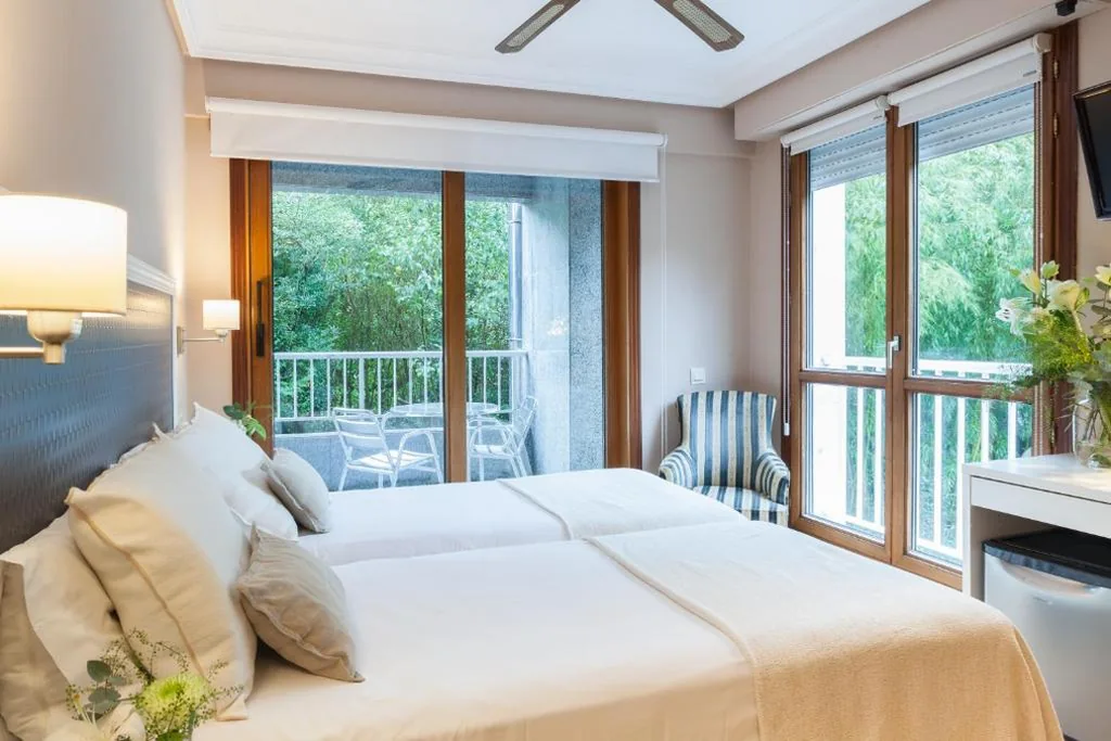 無料駐車場付きツインルーム — Hotel Monte Ulia