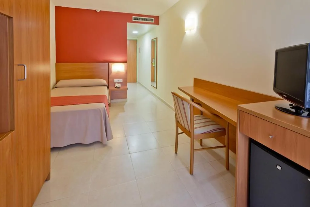 シングルルーム — Hotel Montemar Maritim
