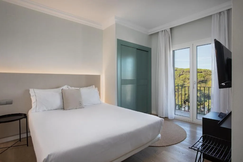 Quarto Duplo Conforto — Hotel Montjoi by Brava Hoteles