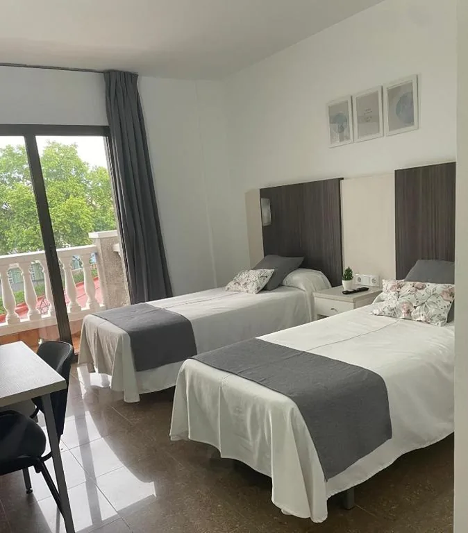 HOTEL MORELL