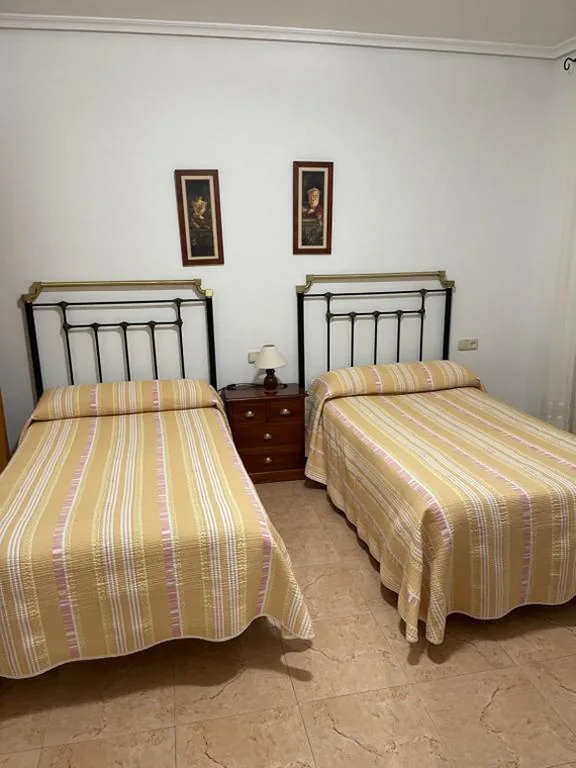 Quarto Duplo com 2 camas — HOTEL MORENO