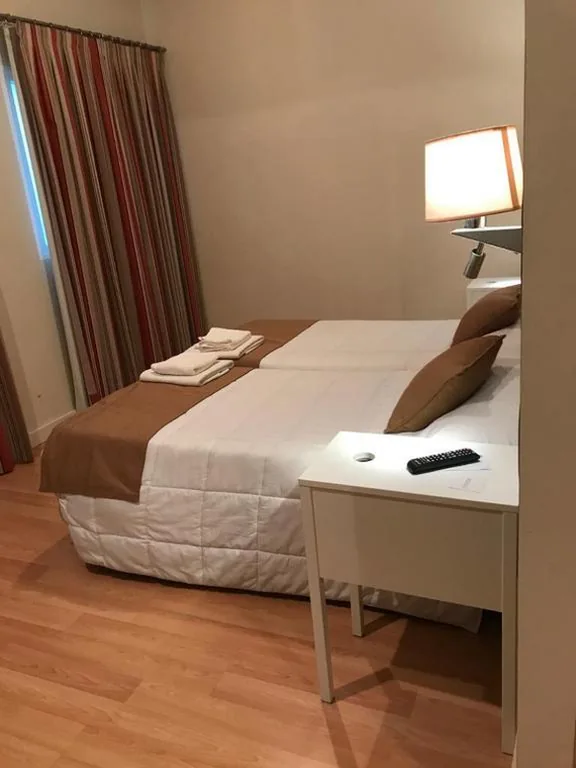 Habitación Doble — Hotel Moya