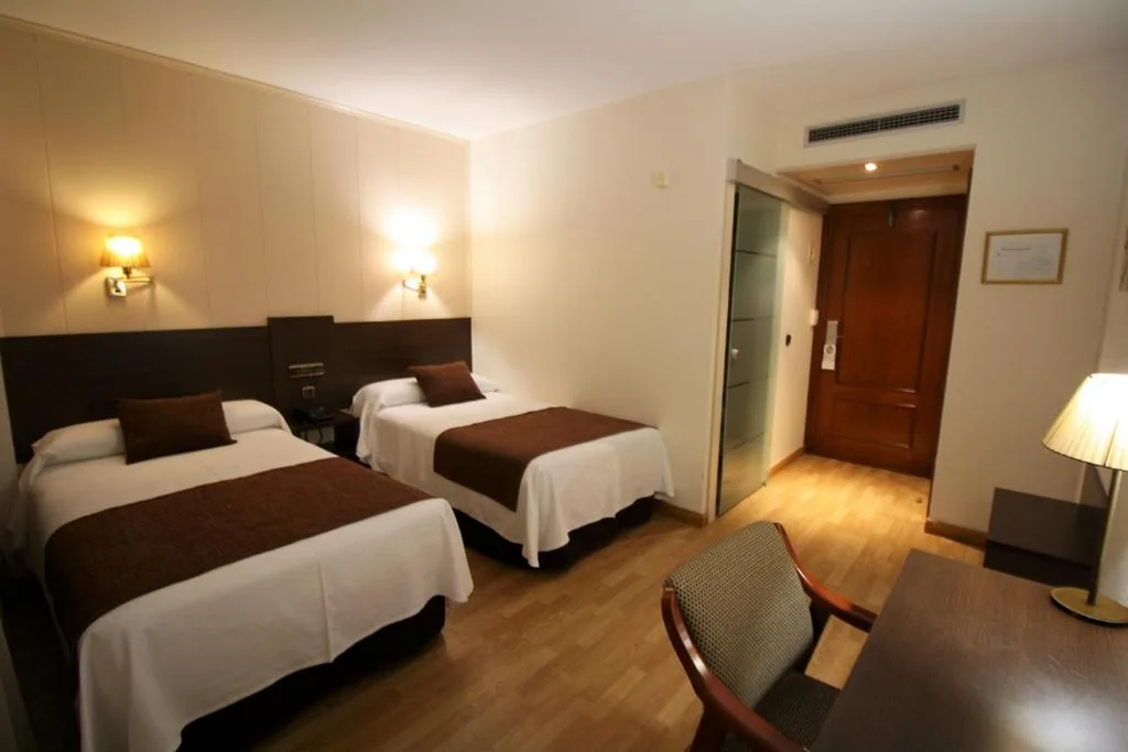 Habitación Doble Económica - 2 camas — Hotel Mozárbez Salamanca