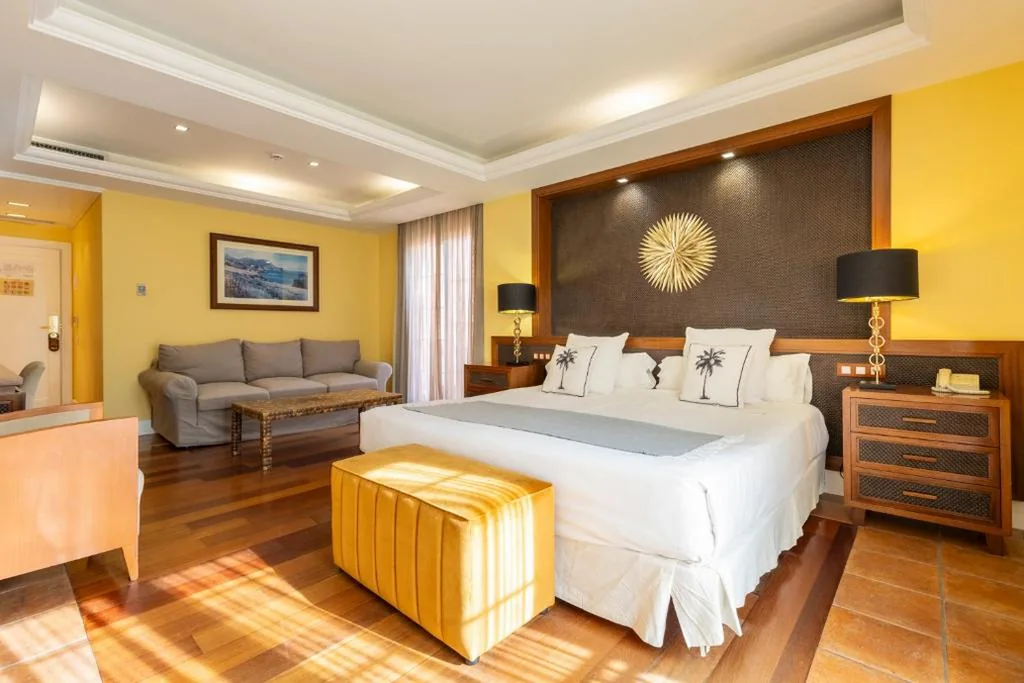 Suite Junior — Hotel MR Les Rotes