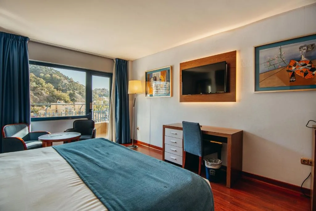 Superior-Doppelzimmer oder Doppelzimmer mit 2 Betten — Hotel MS Maestranza Málaga Centro